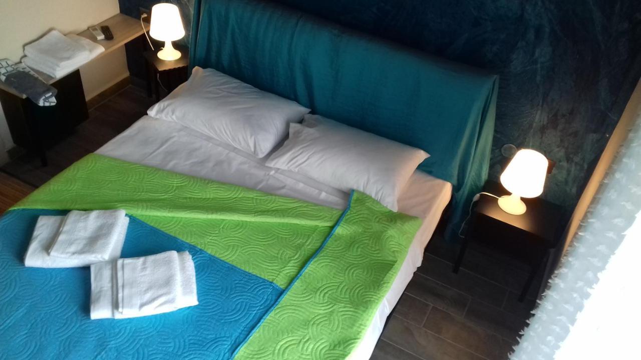 Kostas Family Rooms 스타브로스 외부 사진